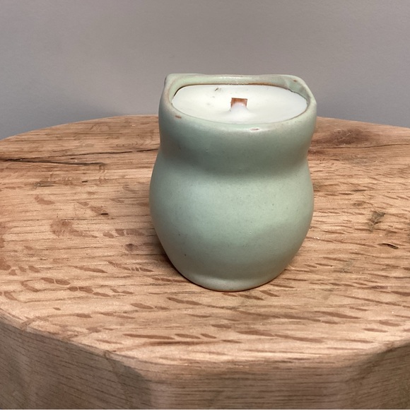 Owl Wood Wick Candle - Repurposed Planter - Gingerbread Vanilla Scent - Unique - Picture 4 of 10